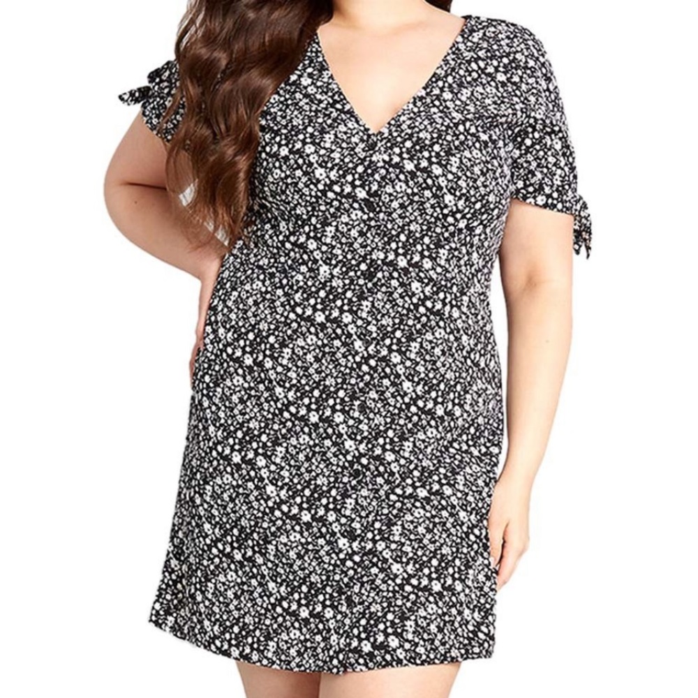 ModCloth Black Floral A-line Shirt Dress Size 24